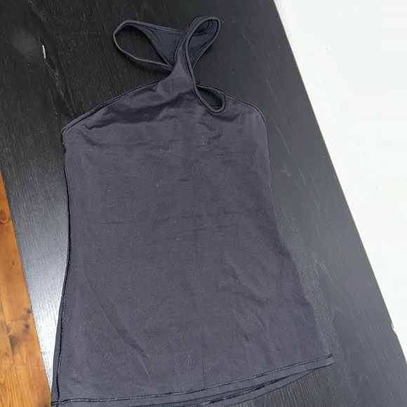 lululemon asymmetrical key hole tank - Picture 2 of 2